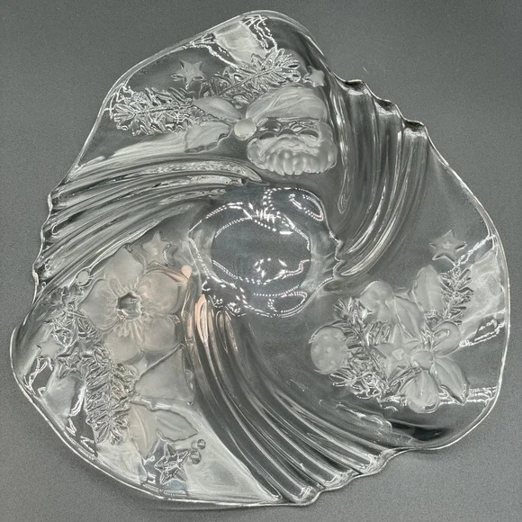 Mikasa Studio One "Holiday Flair" Swirl Crystal BonBon Dish Germany Frosted - Picture 6 of 6